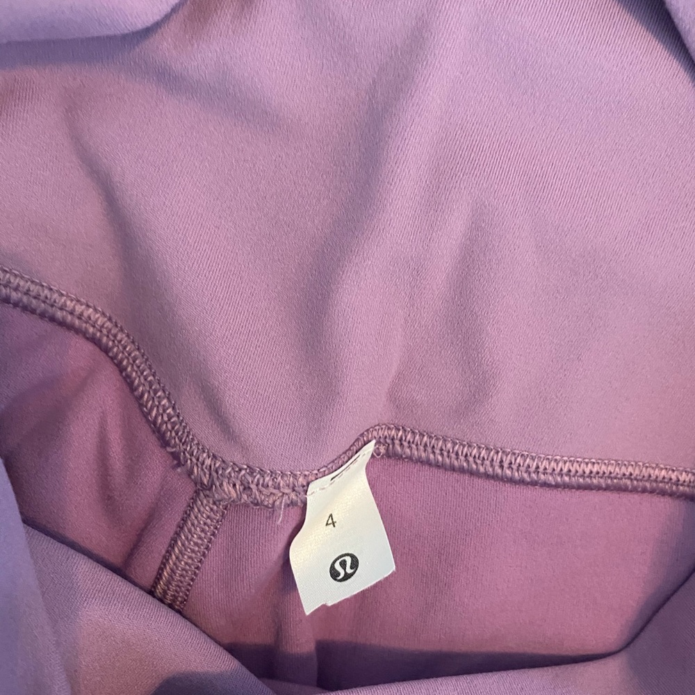 Lululemon wisteria purple wunder under 25” size 4 leggings - Picture 4 of 4